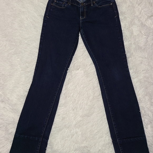 Abercrombie and Fitch women's dark blue jeans size 6 - Picture 1 of 4